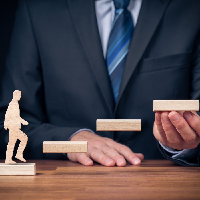 Stratégia, folytonosság, megújulás – Generációs Híd program