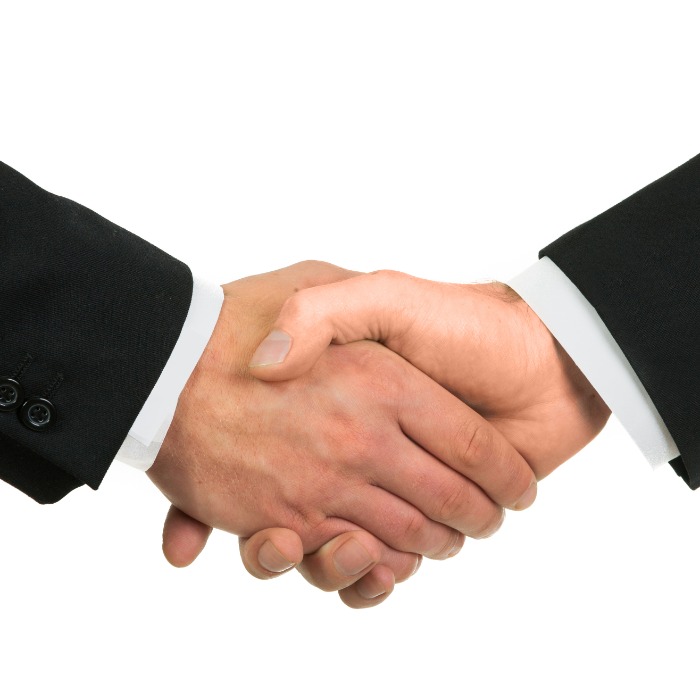 Tizenegy pontos vállalkozási adócsökkentési megállapodást jelentett be Orbán Viktor és Nagy Elek